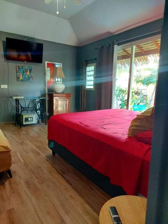 Tokerau Tahiti Hotel Pirae Buitenkant foto